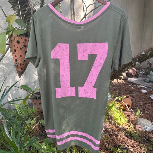 💗 Spell Angels Tee BNWT Size XL 💗 PRICE DROP ON THE BEST TEE EVER…. VERY RARE! - Picture 5 of 8